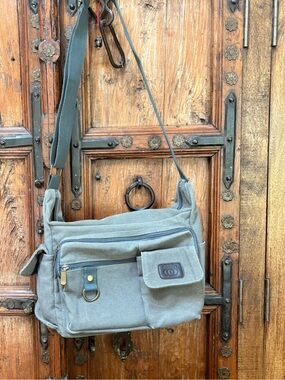 COOFIT Gray Canvas Messenger Bag Multi-Pocket Crossbody Vintage
Travel Work